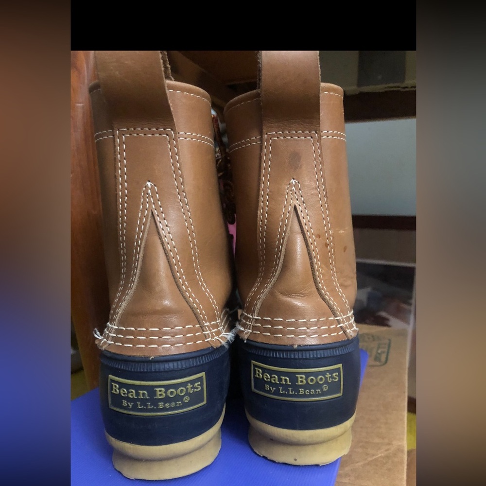 Bean boots